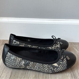 Vionic Minna Snakeskin Leather Ballet Flat Shoes